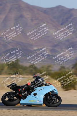 media/Dec-15-2023-Apex Assassins (Fri) [[91f19fb1c7]]/Trackday 1/Session 2 (Turn 4 Entry)/